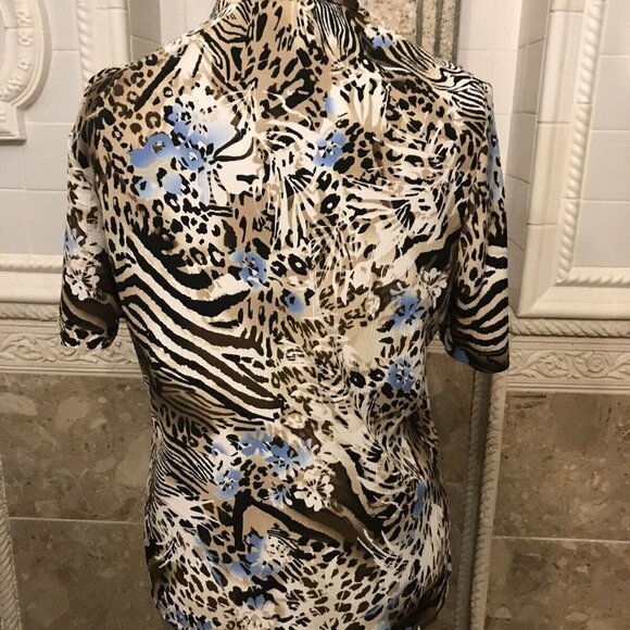 ALIA. Size 12. Short Sleeve Shirt. Textured Fabric. Side Slits. Poly. B22 - Picture 4 of 6